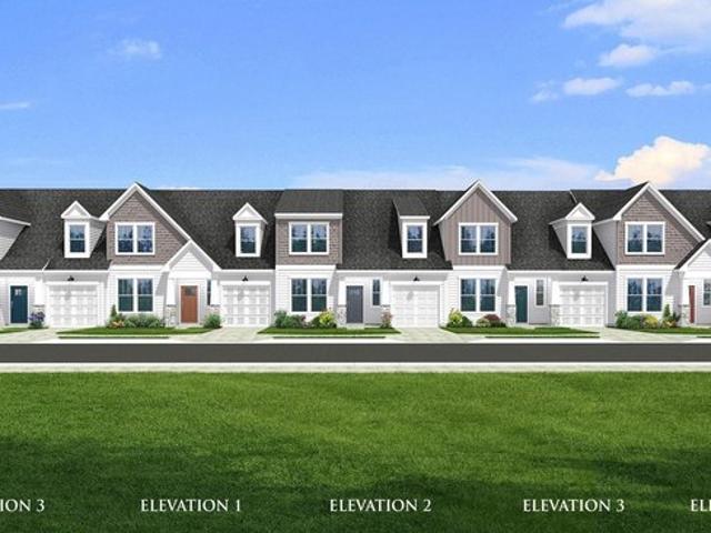 Townhouse for sale in Central, South Carolina
