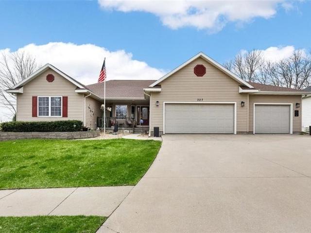 House for sale in Linn, Iowa