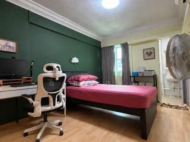 Apartment for rent in Kangkar, Singapore