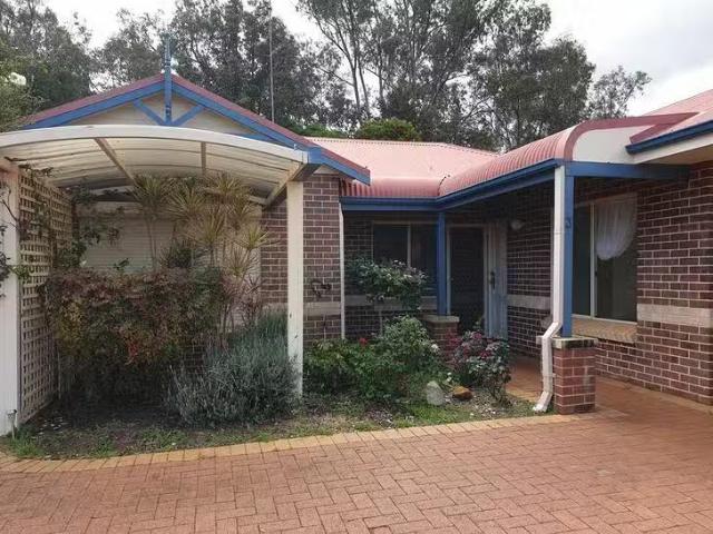 House for rent in Cockburn, Western Australia