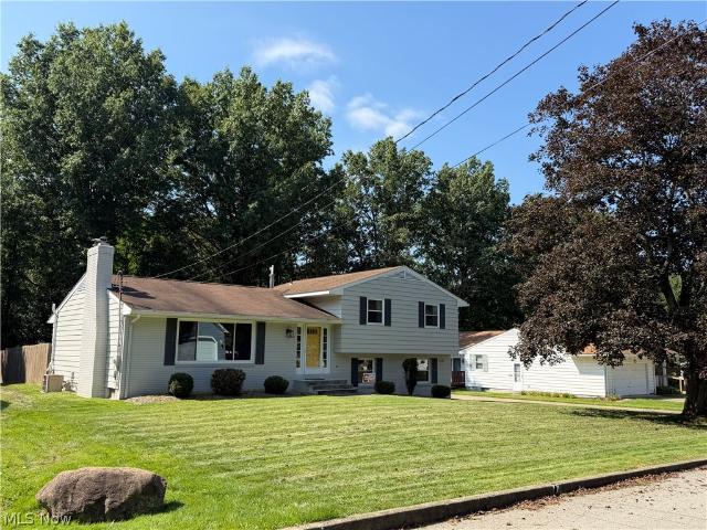 House for sale in Columbiana, Ohio