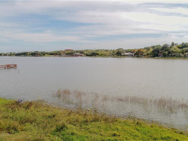 Land for sale in Sandia, Live Oak County