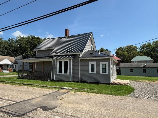 House for sale in Coshocton, Ohio