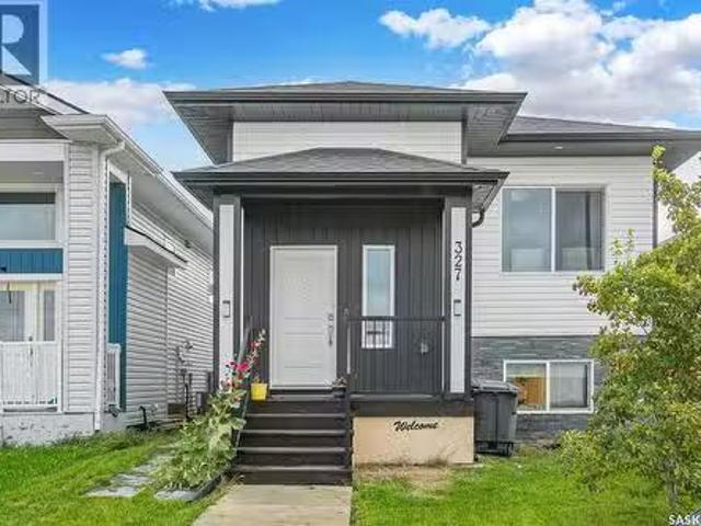 House for sale in Saskatoon, Saskatchewan