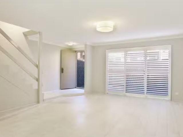 Condo for rent in Sydney, New South Wales