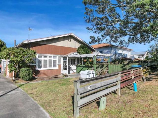 House for sale in Mount Roskill