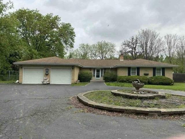 House for sale in New Lenox, Illinois