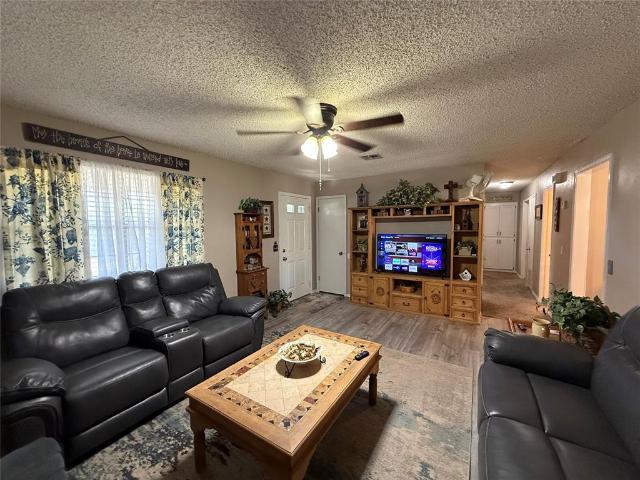 House for sale in Pauls Valley, Oklahoma