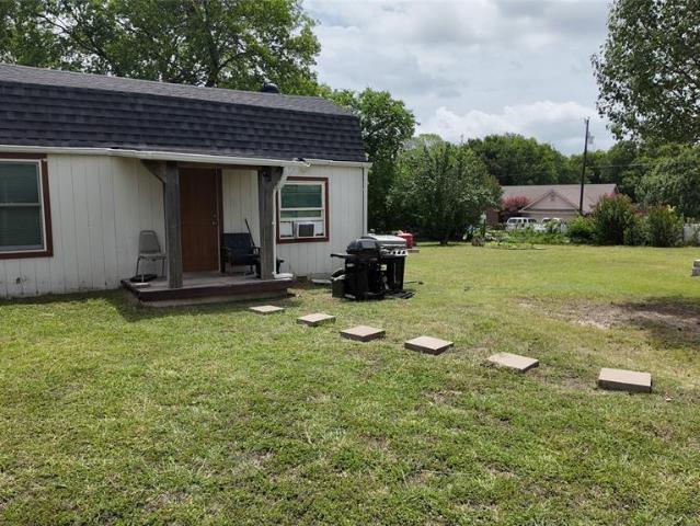 House for sale in Ellis, Texas