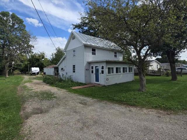 House for sale in Farmland, Randolph County
