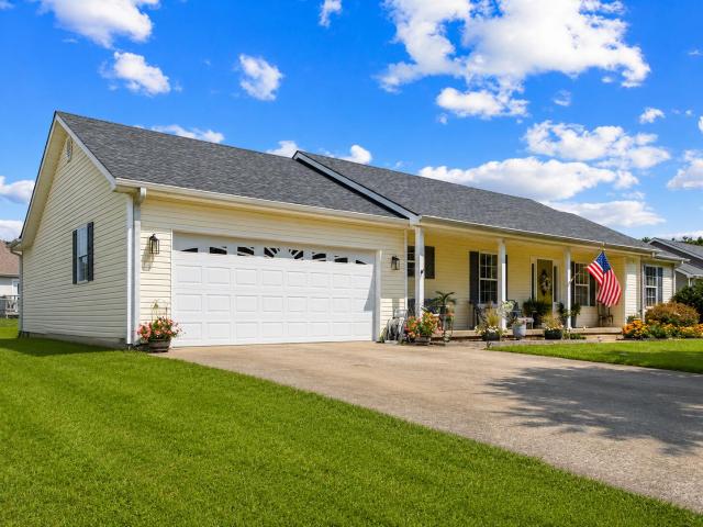 House for sale in Stanford, Kentucky
