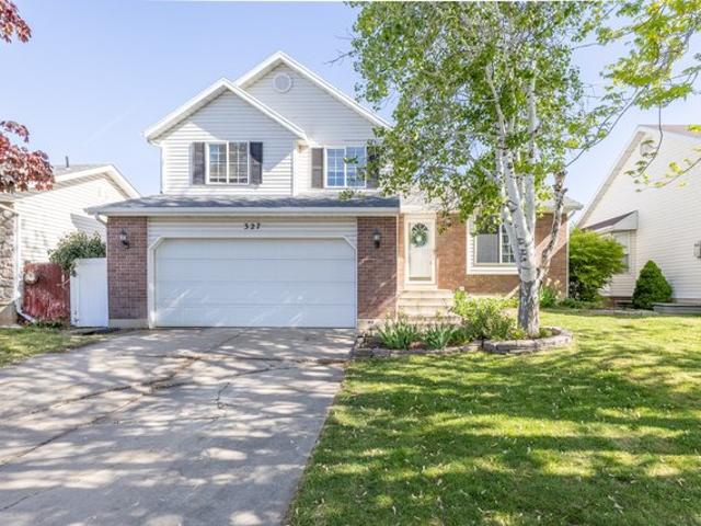 House for sale in Clearfield, Utah