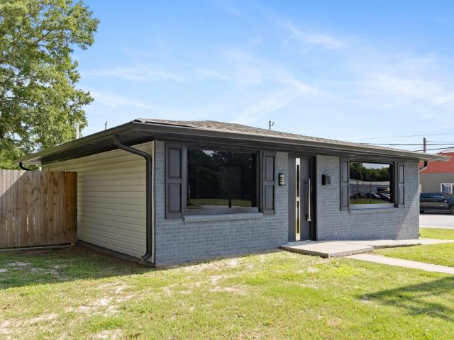 House for sale in Clinton, South Carolina
