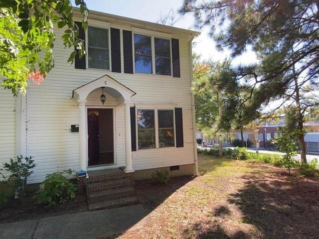 Townhouse for rent in Durham