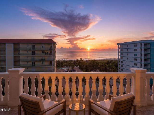 Condo for sale in Cape Canaveral, Florida