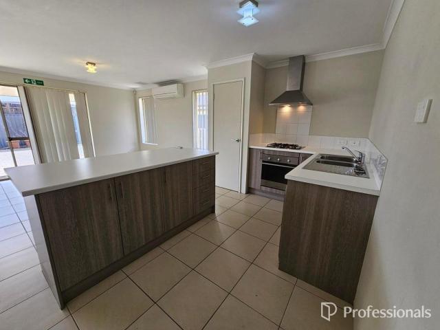 Apartment for rent in Seville Grove, Western Australia