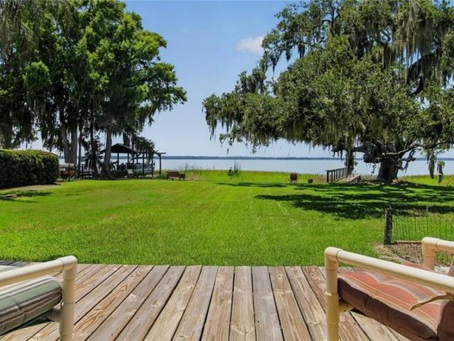 House for sale in Tavares, Florida