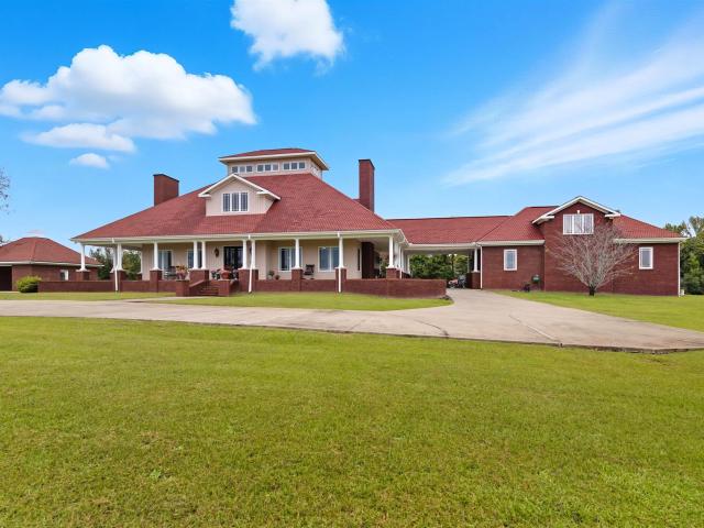 House for sale in Moulton, Alabama