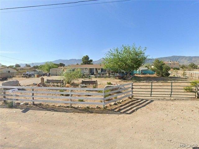 House for sale in Lucerne Valley, California