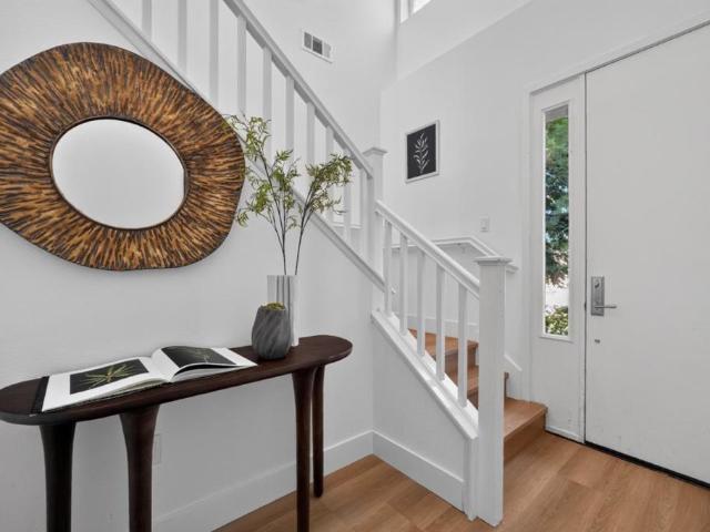 Townhouse for sale in Palo Alto, California