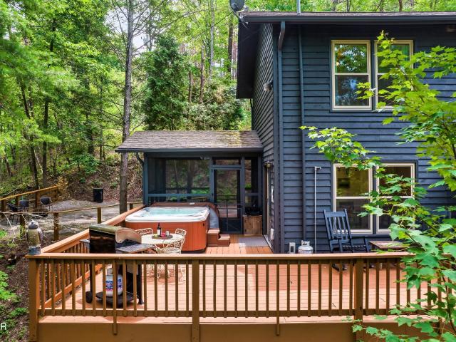 House for sale in Pigeon Forge, East Tennessee