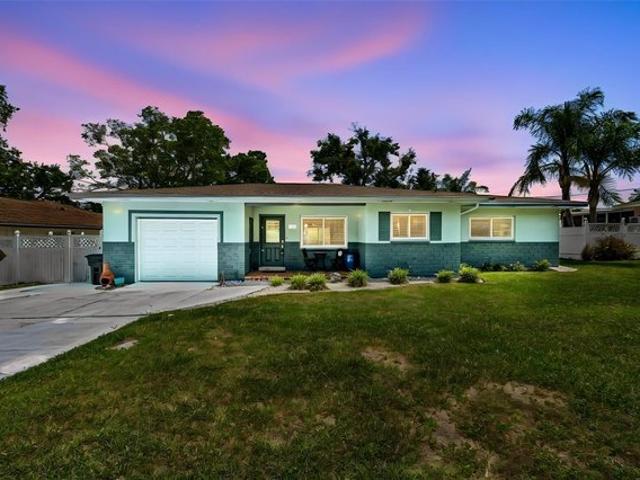 House for sale in Largo, Florida