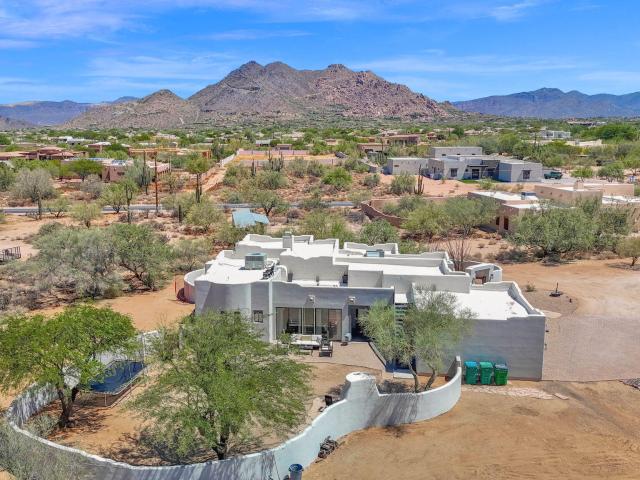 House for sale in Cave Creek, Arizona