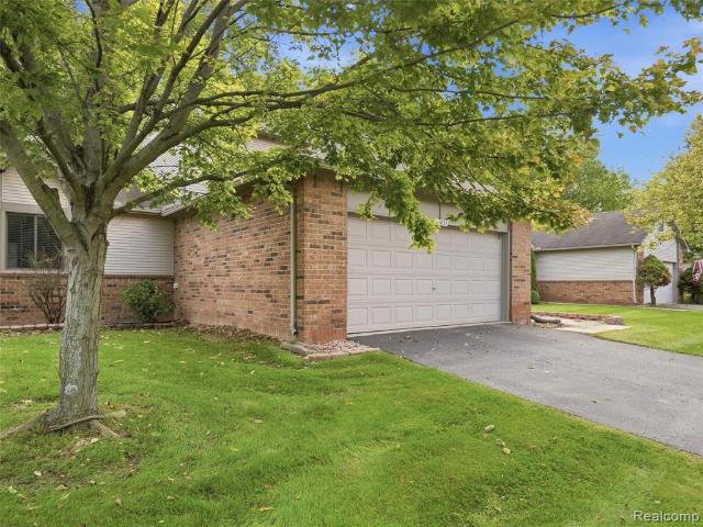 Condo for sale in Arbor Oaks, Westland