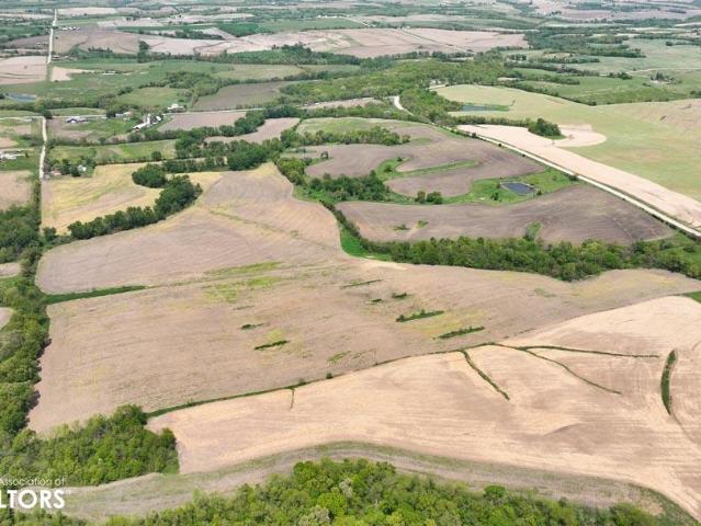 Farm for sale in Mahaska, Iowa