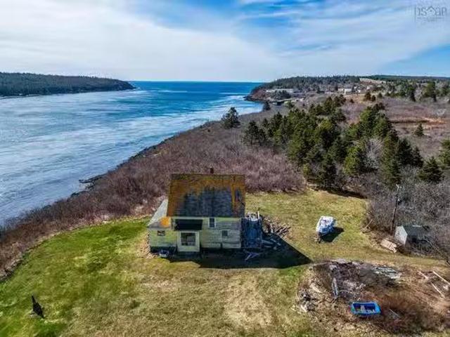 House for sale in Tiverton, Nova Scotia