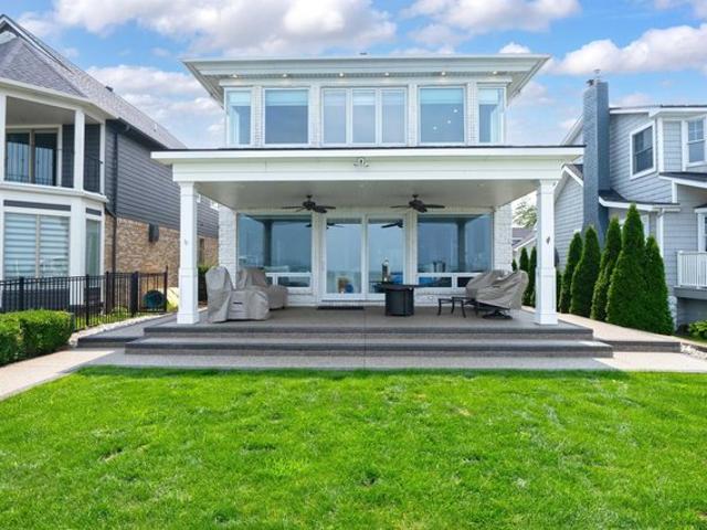House for sale in Harrison Township, Michigan