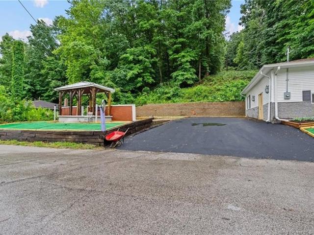 House for sale in New Albany, Indiana