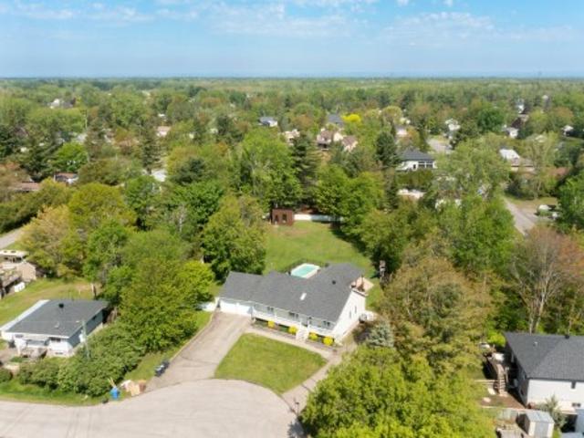 House for sale in Les Moulins, Quebec