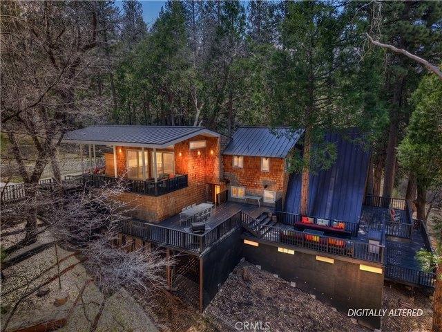 House for sale in Green Valley Lake, California