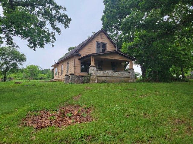 House for sale in Humansville, Missouri