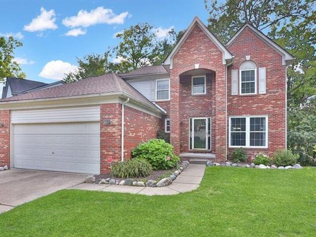 Condo for sale in Lake Orion, Michigan