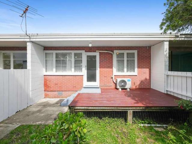 Apartment for sale in Avondale, Oroua County