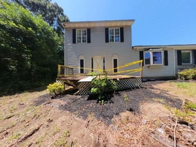 House for sale in New London, North Carolina
