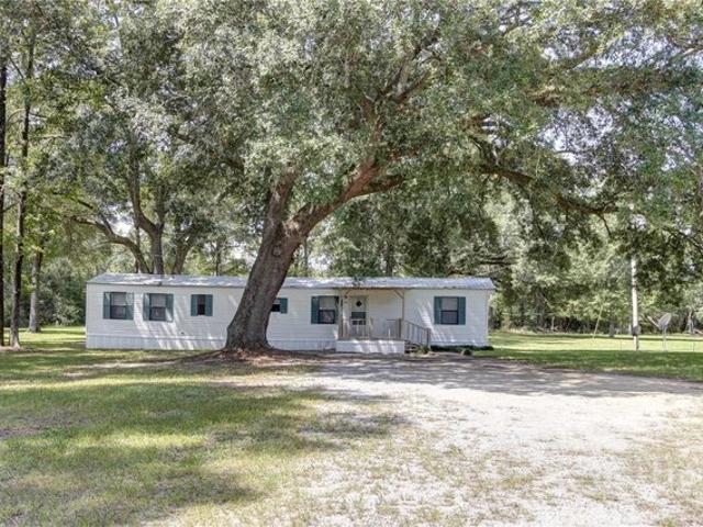 House for sale in Ellabell, Georgia