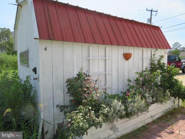 House for sale in Crisfield, Maryland