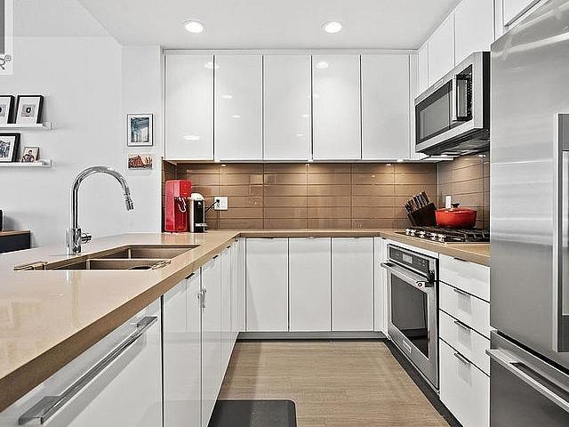 Condo for sale in North Vancouver, British Columbia
