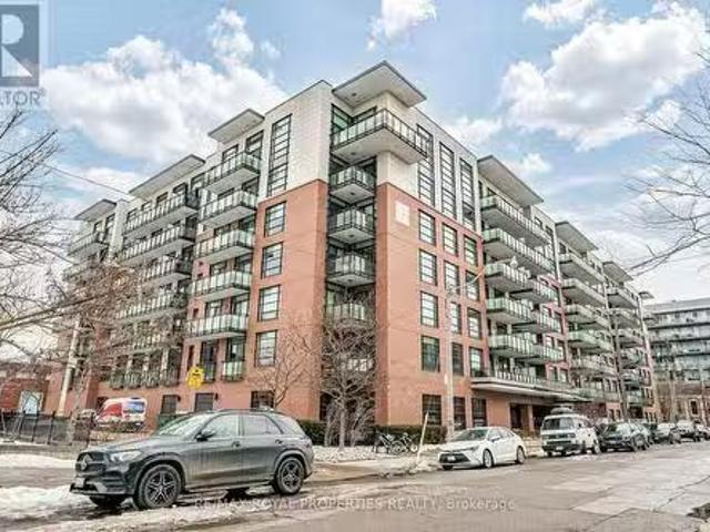 Condo for sale in Woburn, Ontario