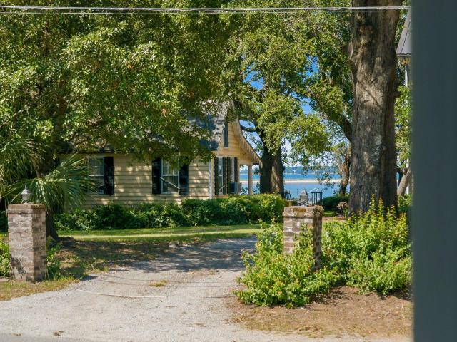 House for sale in Mount Pleasant, South Carolina