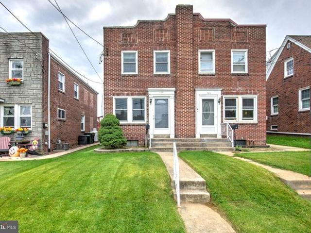 Townhouse for sale in New Holland, Lancaster County