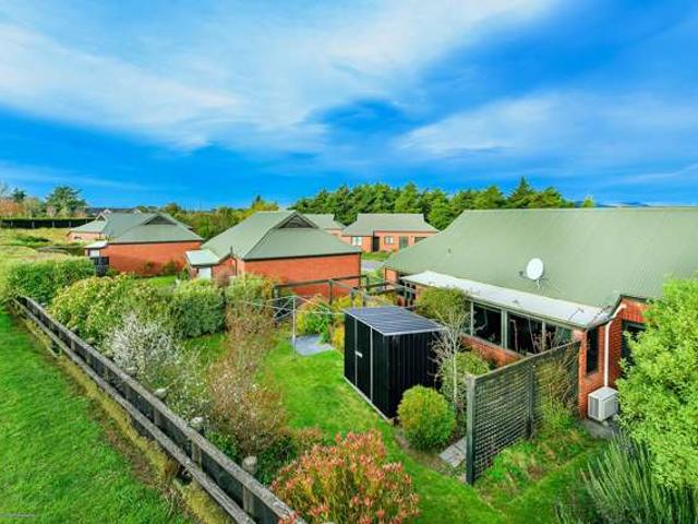 Apartment for sale in Lincoln, Canterbury