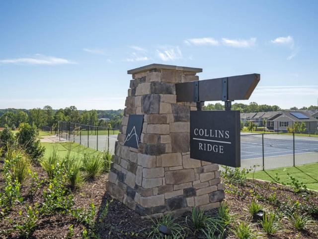House for sale in Collins Ridge, Hillsborough
