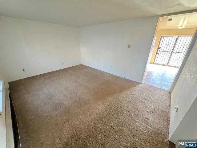 Townhouse for sale in Newark