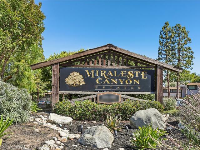 Condo for sale in Canoga Park, California