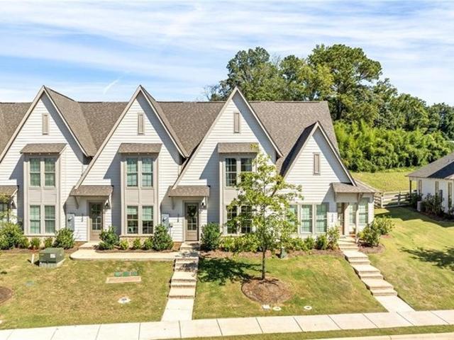 Townhouse for sale in Auburn, Lee County
