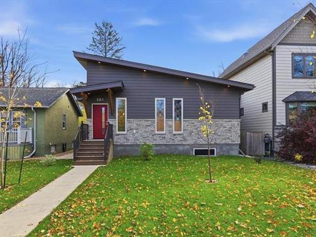 House for sale in North River Heights, Winnipeg